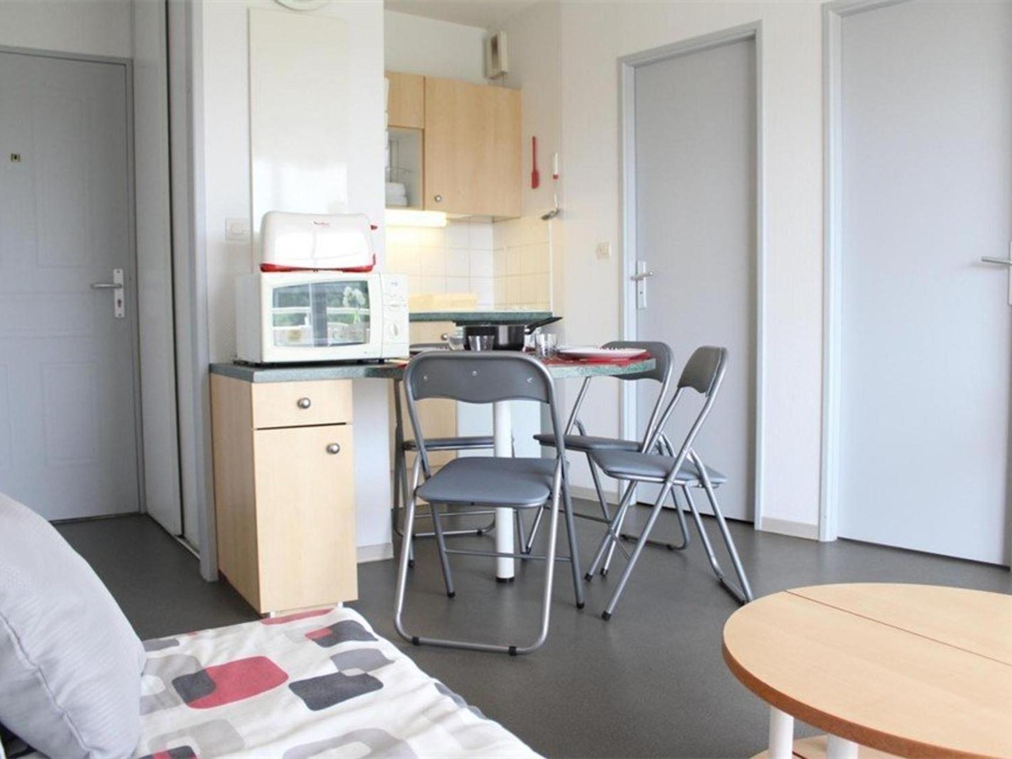 Studio Cabine 4 Pers Avec Balcon, Parking Et Piscine Aux Minimes - La Rochelle - Fr-1-246-177 المظهر الخارجي الصورة
